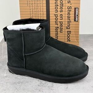Kirkland Signature Shearling Boots Women’s Size 11 Black New In Box